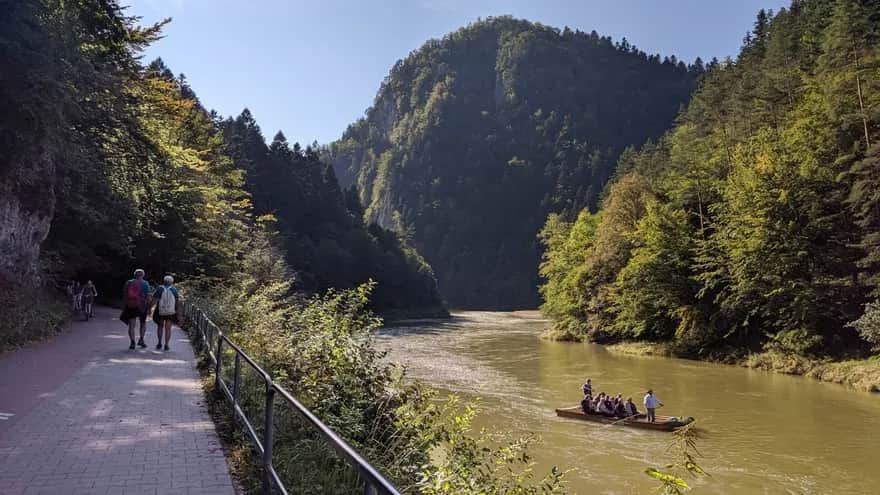 Trasa rowerowa Czerwony Klasztor remont - unikaj zamkniętych odcinków