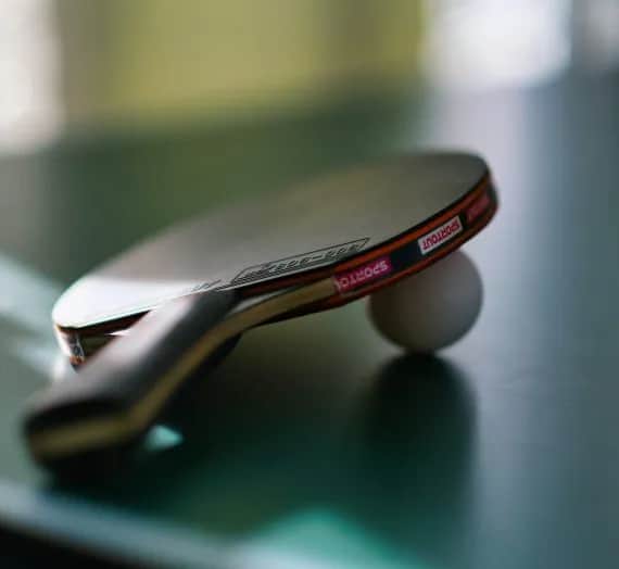 Jakie okładziny do tenisa stołowego wybrać? Porównanie i porady